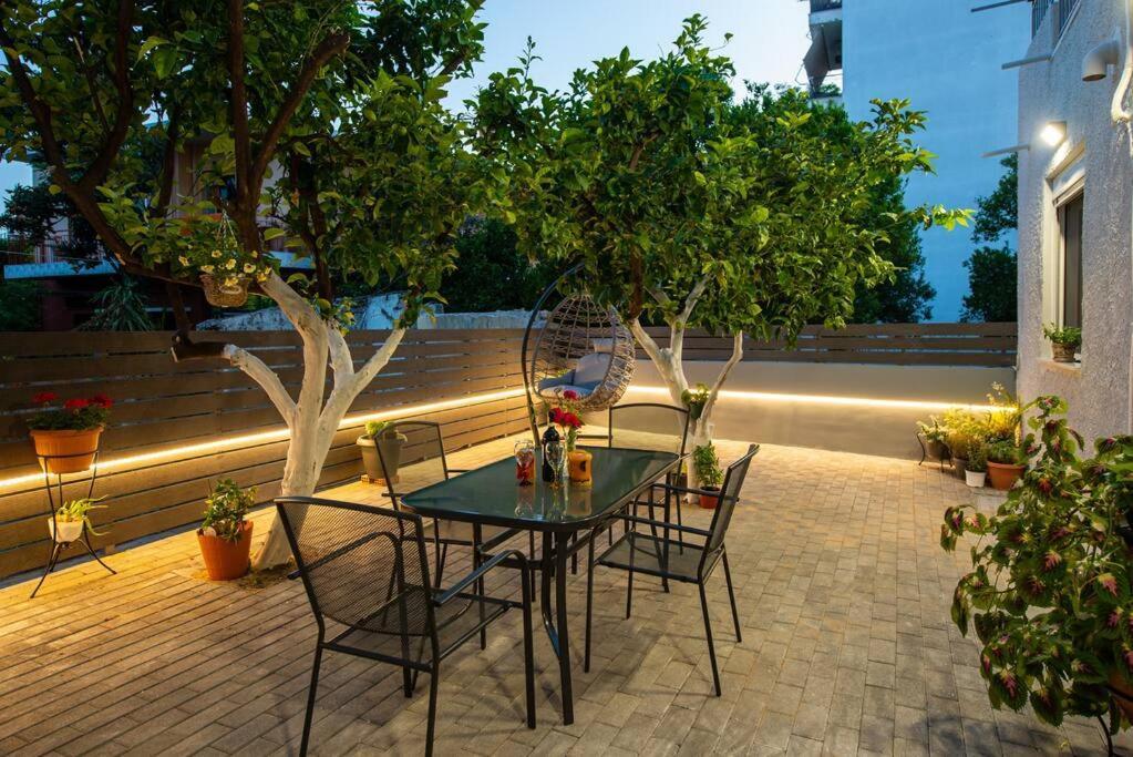 Lemon Garden Stylish Private Apartment Kalamáta Buitenkant foto