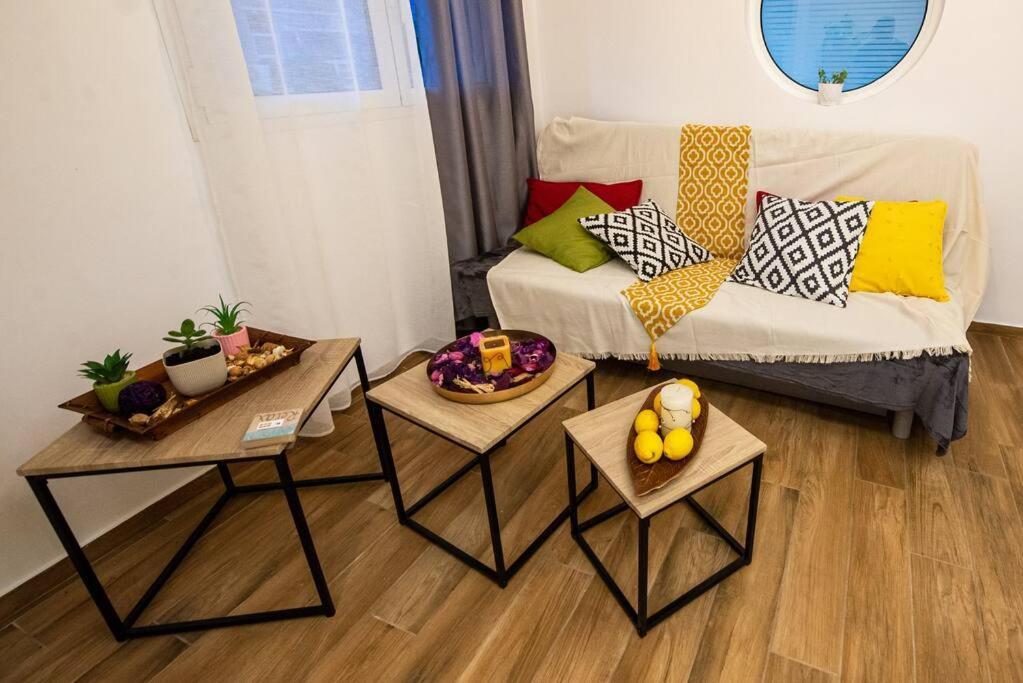 Lemon Garden Stylish Private Apartment Kalamáta Buitenkant foto