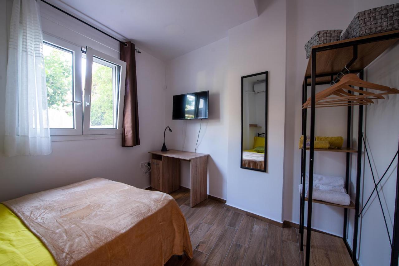 Lemon Garden Stylish Private Apartment Kalamáta Buitenkant foto
