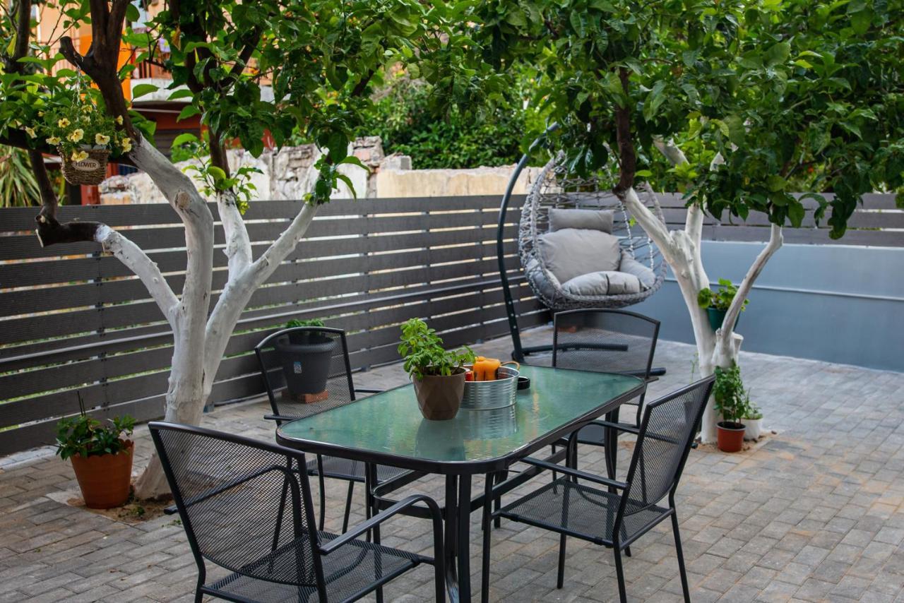 Lemon Garden Stylish Private Apartment Kalamáta Buitenkant foto